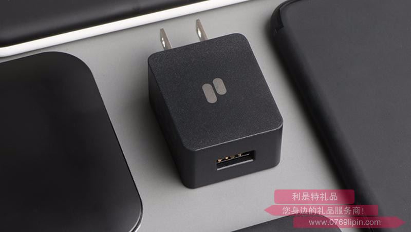 便攜USB充電器 C02
