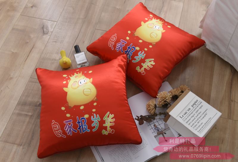 良豕報(bào)歲華抱枕被 SS-ZN44008