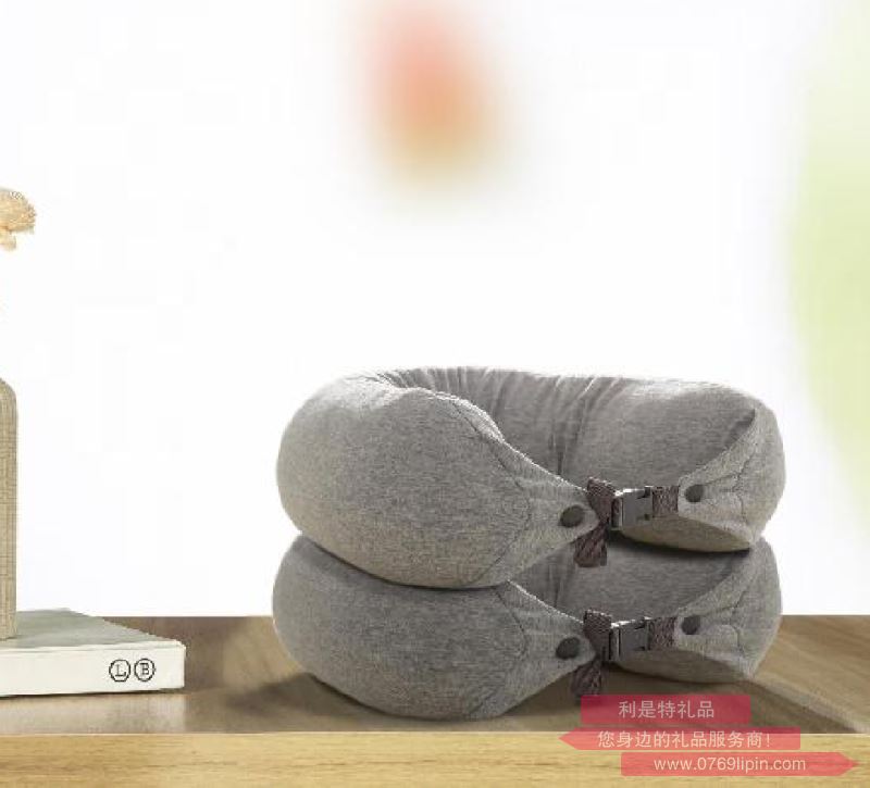 藍蒂乳膠U型枕