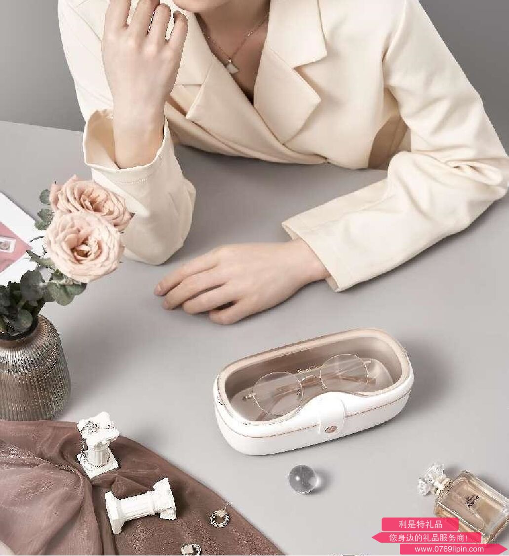 女性超聲波首飾清洗機