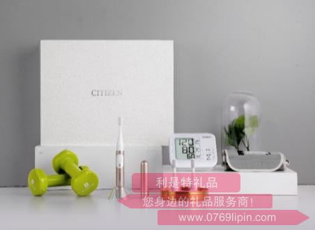 CHU306+EHS313睿護(hù)手臂式血壓計禮盒.jpg