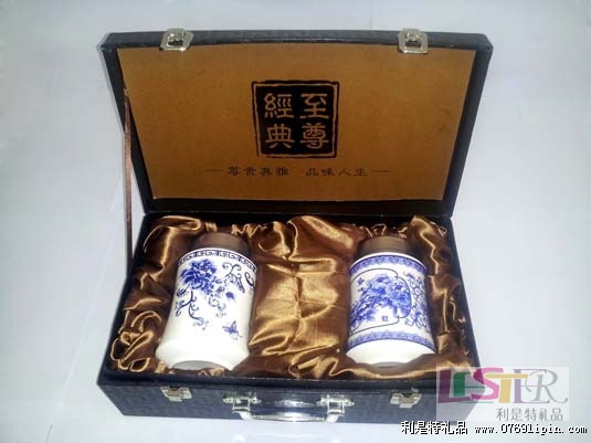 國色天香、榮華富貴養(yǎng)生禮品陶瓷套裝兩件套