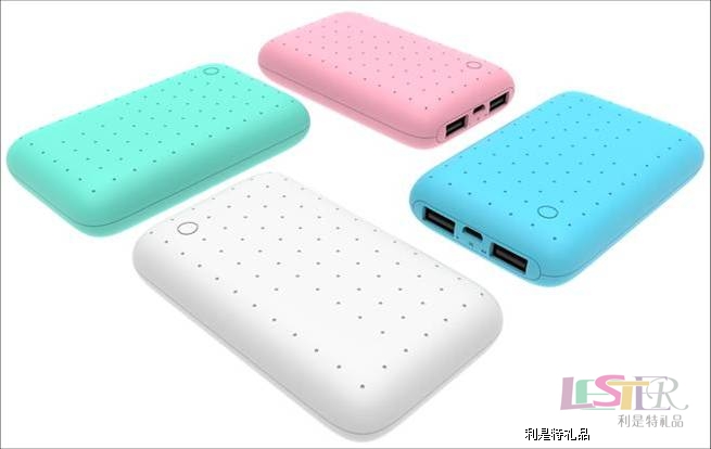 移動電源（6000mAh、12000mAh）